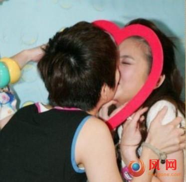 范冰冰东京电影节影后_李玉亲吻事件_同性女明星接吻
