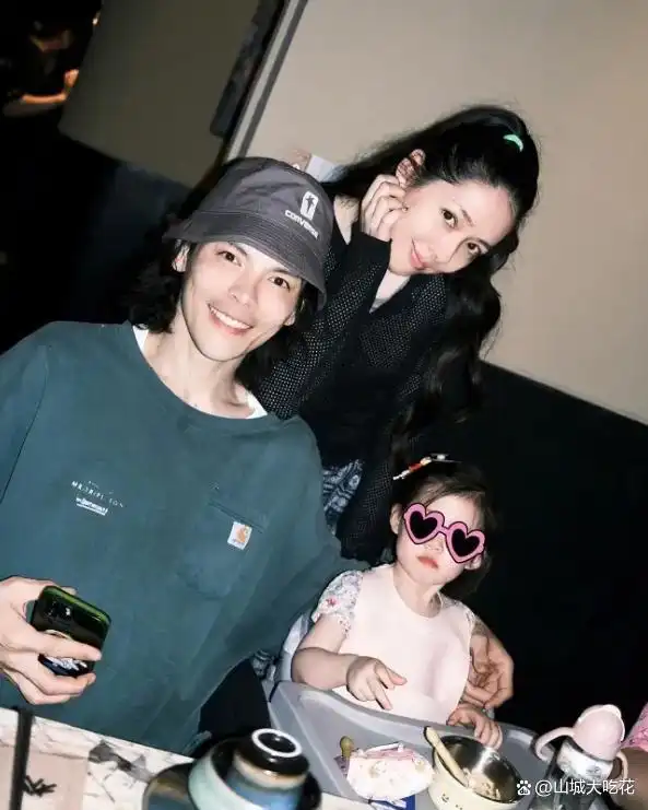 娱乐圈谁在追郭碧婷_向佐郭碧婷感情真相_向太撮合向佐郭碧婷内幕