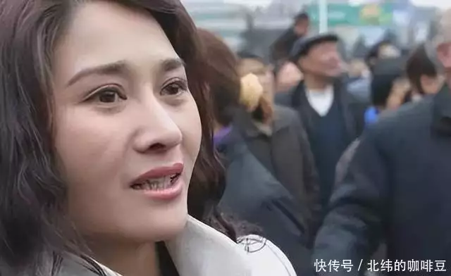 戚薇拒绝潜规则遭遇雪藏_拒绝潜规则的女明星_女明星喝醉被